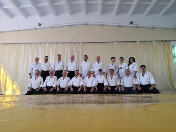 Seminarii